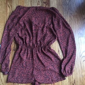 Forever 21 Pants - Chiffon patterned romper Forever 21 Pants - Chiffon patterned romper